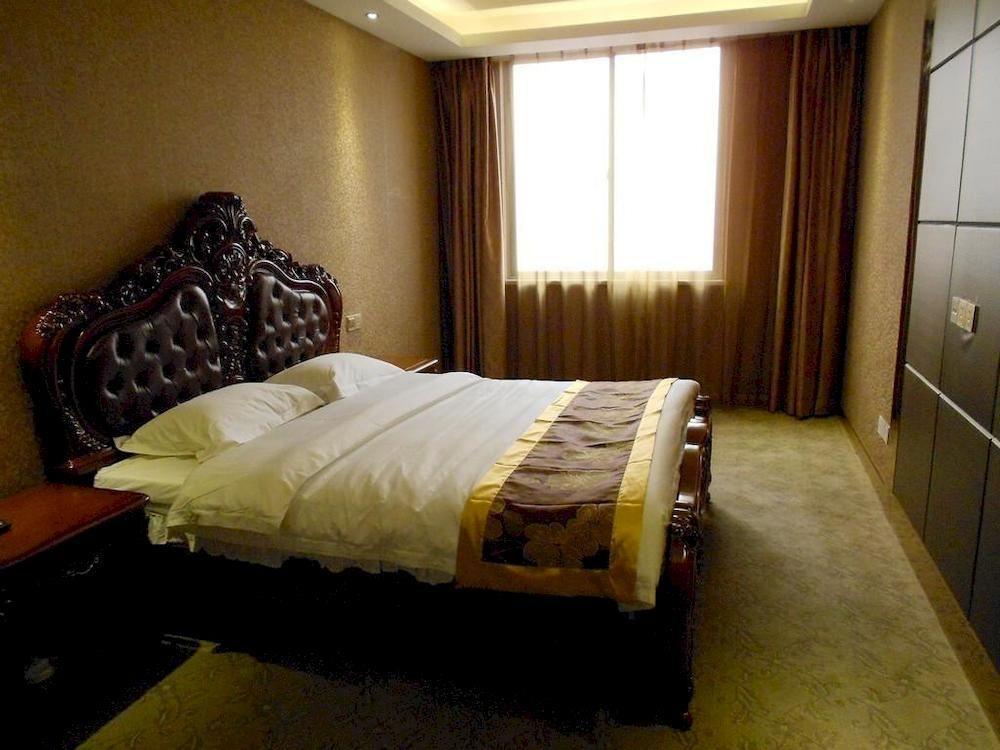Отель Qin Huang Сиань Экстерьер фото